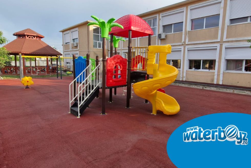 Arranging outdoor playground Mircea Voda Kindergarten, Calarasi Arranging outdoor playground Mircea Voda Kindergarten, Calarasi