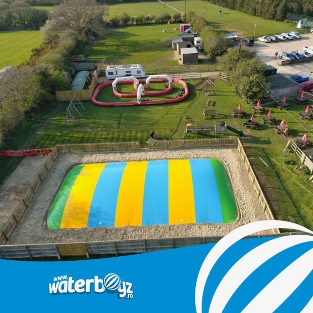 Perna gonflabil profesionala pentru sarituri Jumping Pillow