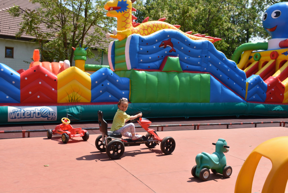 Amenajare complex de joaca exterior Hotel Riviera, Mamaia