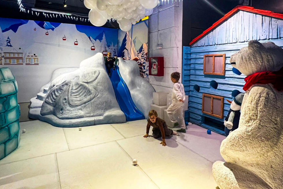 Amenajare loc de joaca de interior BubuLand, Cluj