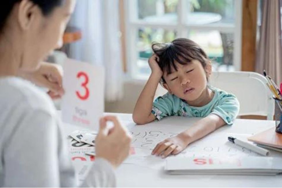 Masa interactiva cu nisip A