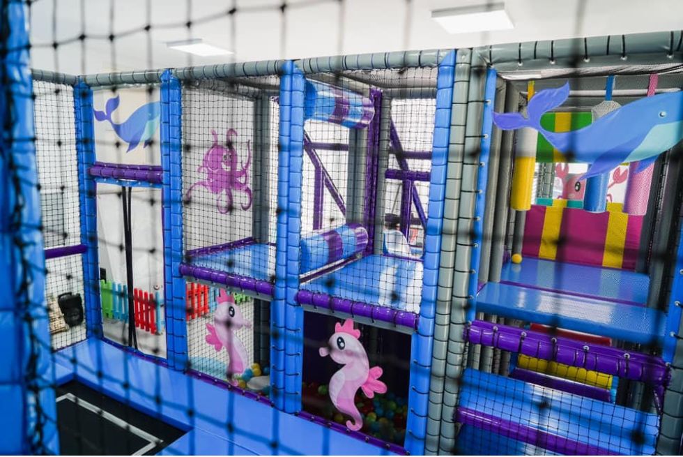 Amenajare loc de joacă de interior Gradinița Camigo, Cluj | Waterboyz