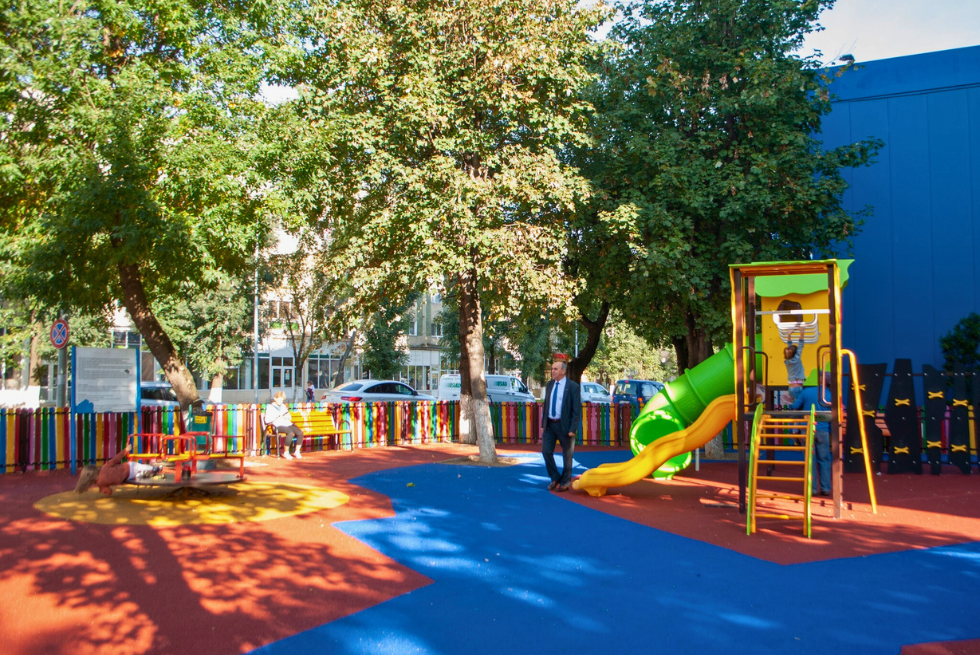 Amenajare complex de joaca exterior Primaria Zalau, Salaj