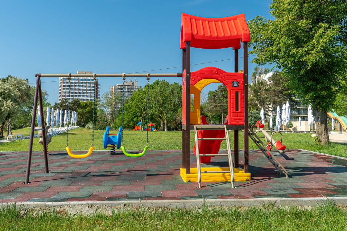 Amenajare complex de joaca exterior Resort Cleopatra Saturn, Mangalia