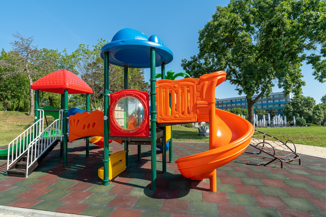 Amenajare complex de joaca exterior Resort Cleopatra Saturn, Mangalia