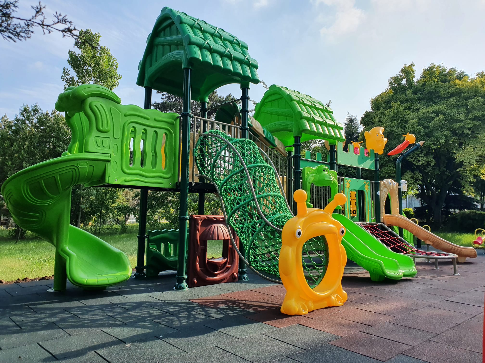 Amenajare complex de joacă de exterior și zonă fitness, Hotel 2D Resort & Spa, Neptun