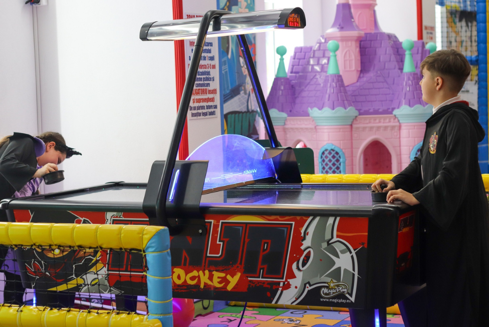 Amenajare loc de joaca de interior Zuzzy Kids, Botosani