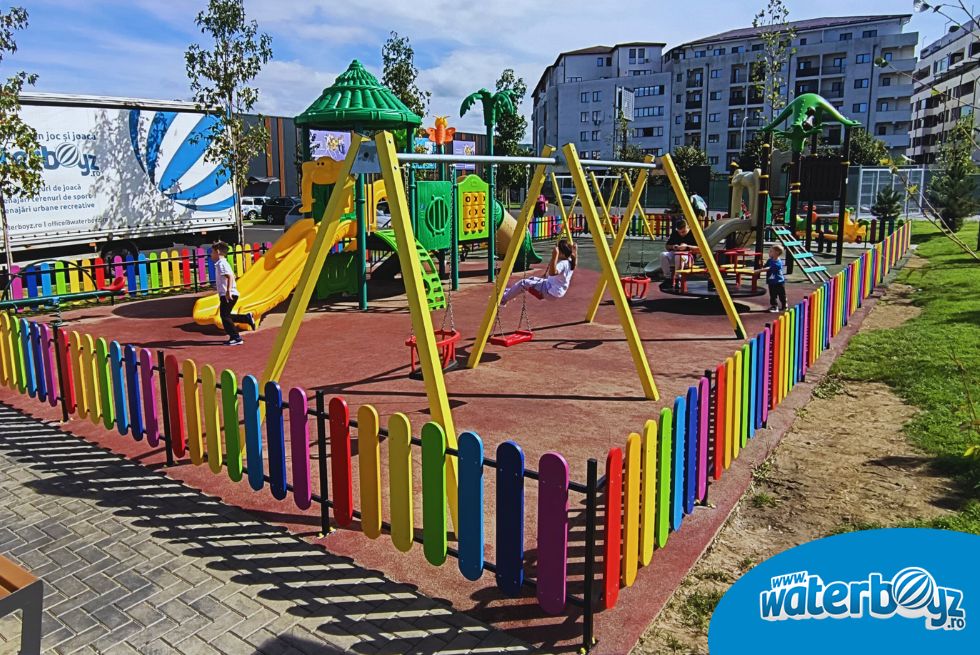 Designing outdoor playground Annabella Ramnicu Valcea