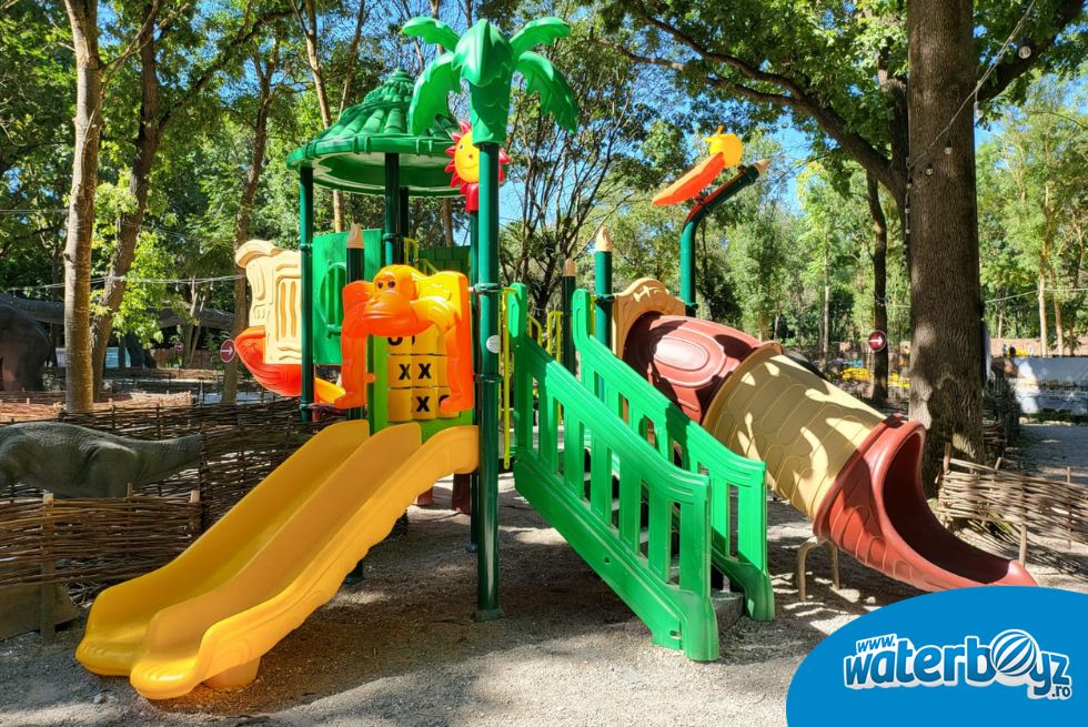 Designing outdoor playground Jurasica Adventure Theme Park, Neptun