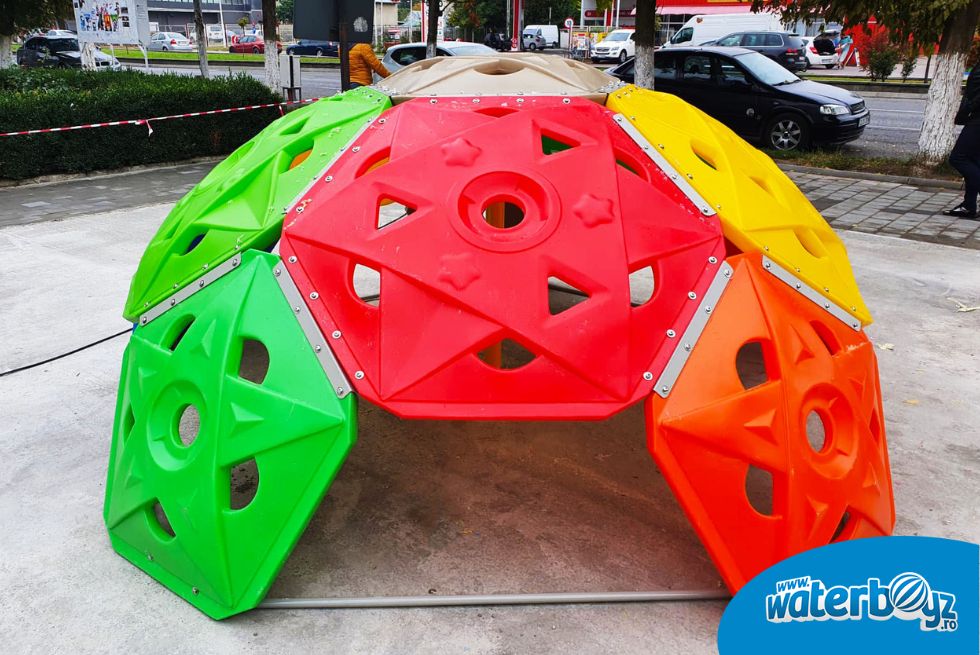 Designing oudoor playground Flower's Park, Calarasi