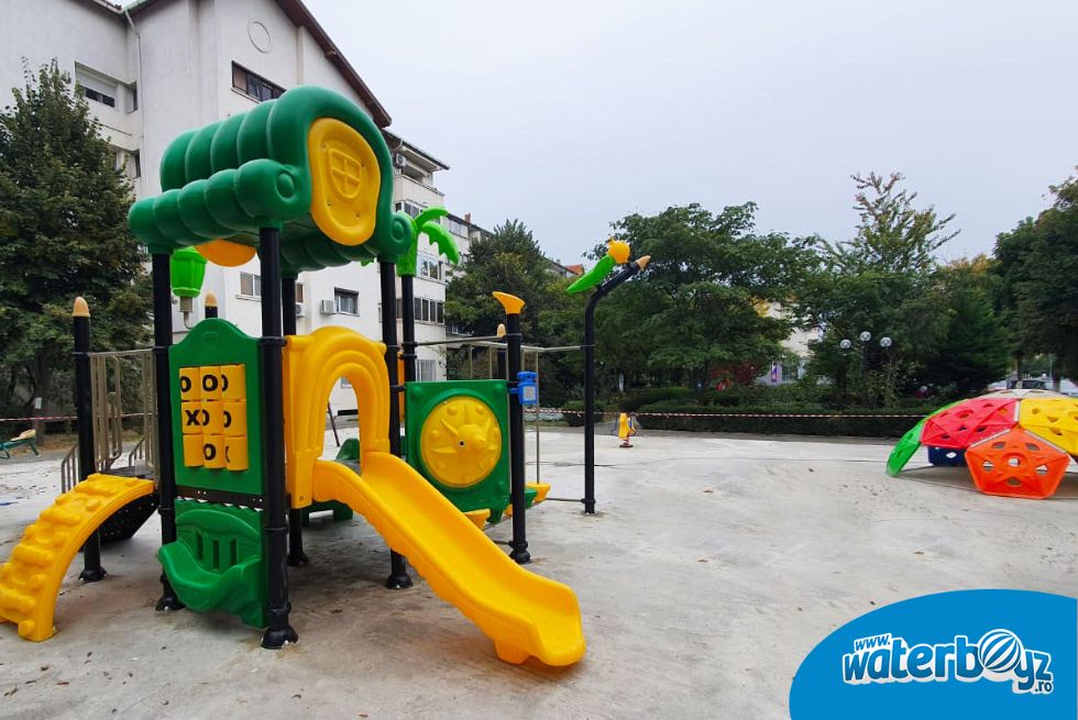 Amenajare loc de joaca de exterior Parcul Florilor, Calarasi