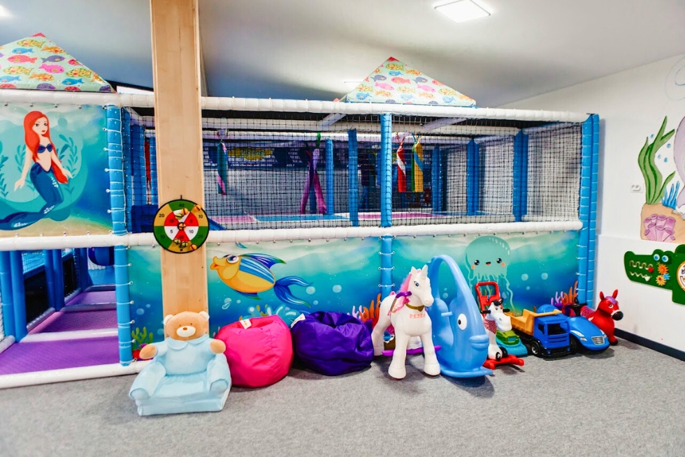 Amenajare loc de joaca de interior Happy Kids Play, Bistrita | Waterboyz