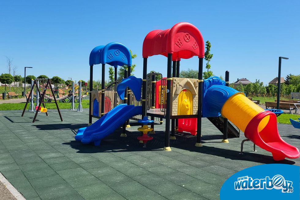Amenajare complex de joaca exterior Parcul Careo, Satu Mare