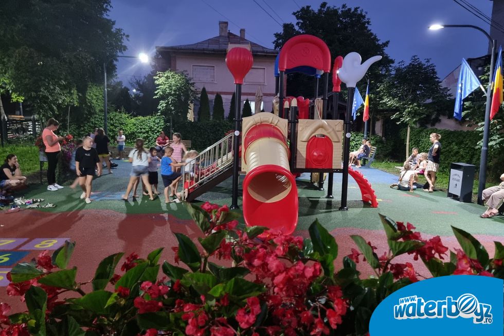 Amenajare complex de joaca de exterior Plugari, Iasi