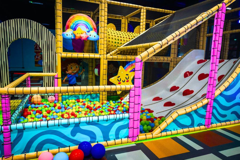 Ghid complet pentru amenajarea unui loc de joacă &icirc;n interior