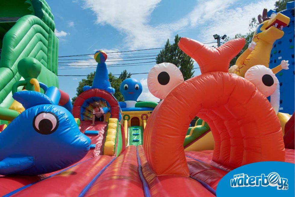 Inflatable playground SuperLand, Brasov