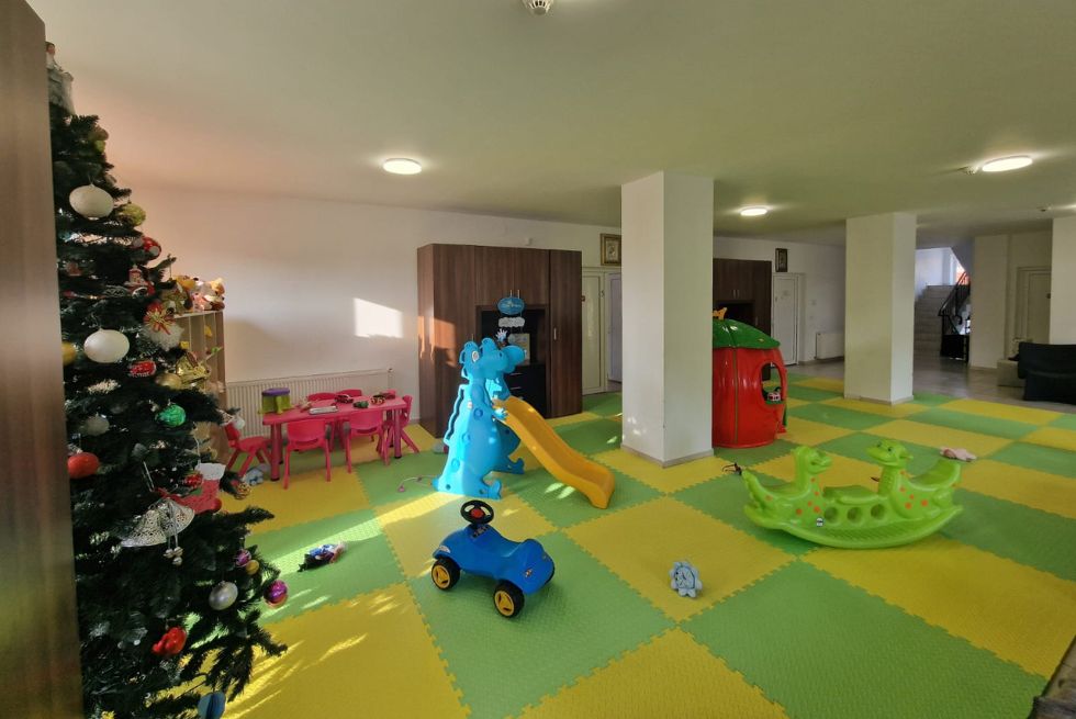 Loc de joacă nou la Așezăm&acirc;ntul &bdquo;Sf. Arsenie&rdquo; din Techirghiol | Waterboyz